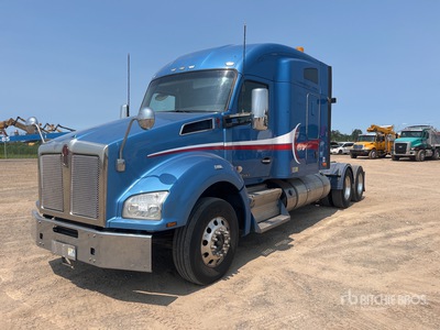2020 Kenworth T880 6x4 T/A Sleeper Truck Tractor