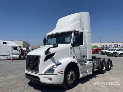 2020 (unverified) Volvo VNR300 6x4 T/A Day Cab Truck Tractor