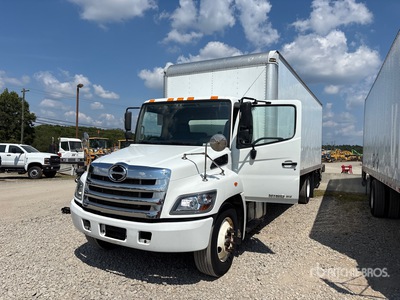 2018 Hino 268 Furgonetka