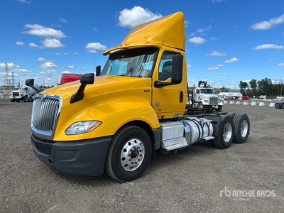 2019 International LT625 6x4 Cabeza Tractora Cabina Corta