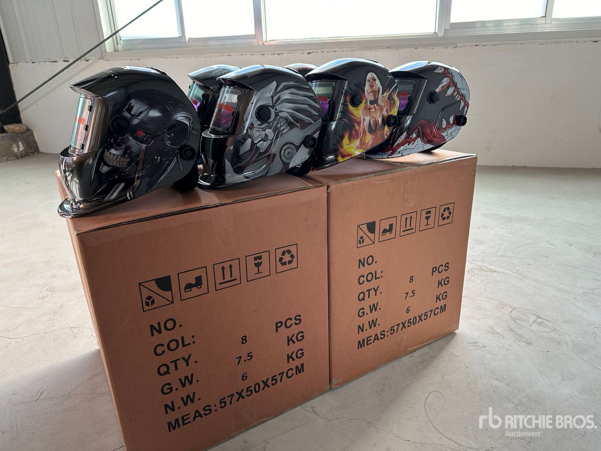 Quantity of (16) 2025 Agriquip GLWH16 Auto Darkening Welding Helmets (Unused)