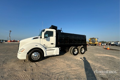 2019 Kenworth T680 6x4 Camion à benne tandem