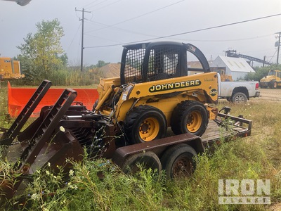 2005 John Deere 240 Minicargadora (Inoperable)