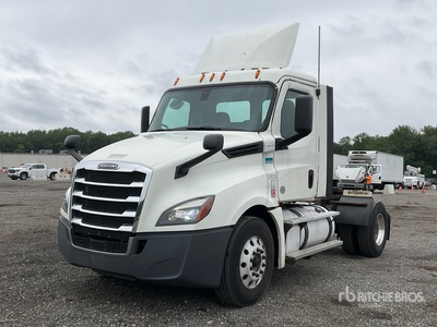 2018 Freightliner Cascadia 126 4x2 S/A Day Cab Truck Tractor