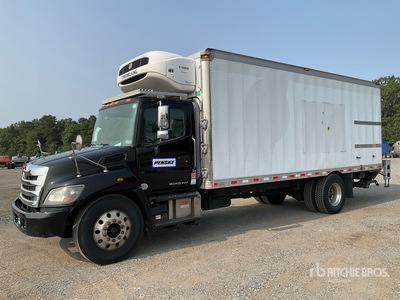 2019 Hino 338 4x2 Refrigerated Truck