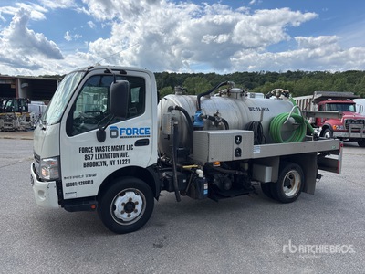 2017 Amthor Matador on 2017 Hino 195 4x2 Camion pelleteuse sous vide