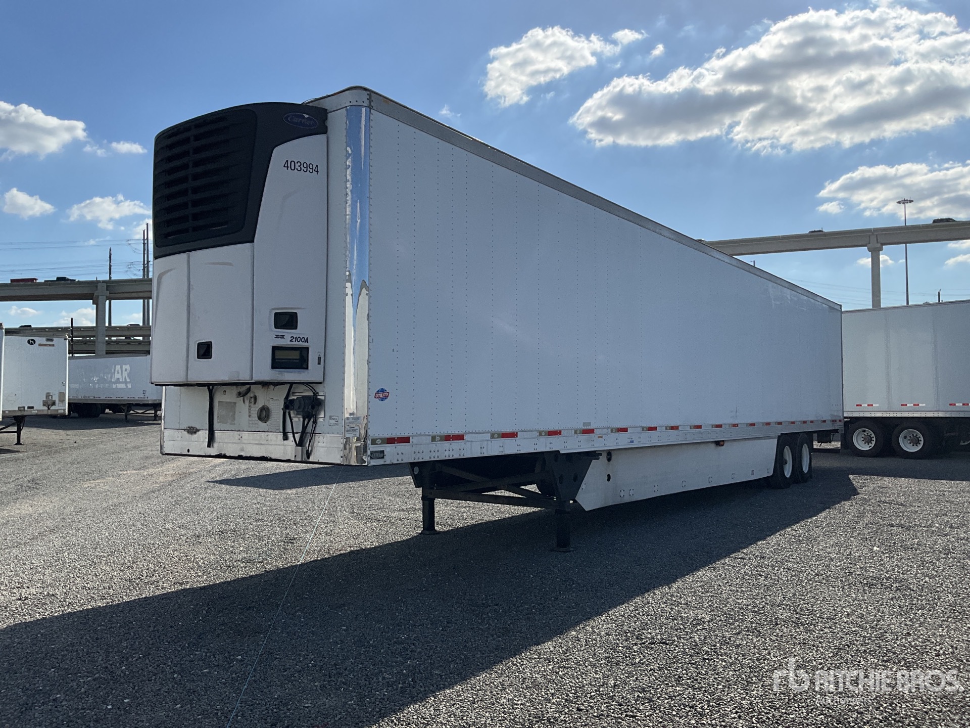 2012 Utility VS2RA 53 ft x 102 in T/A Refrigerated Trailer