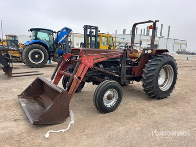 Case IH 885 2WD Tracteur agricole utilitaire