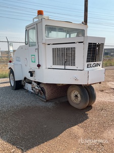 1982 (unverified) Elgin Sweeper Truck
