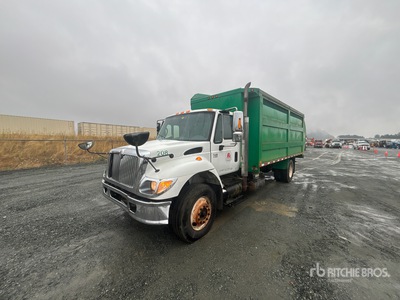2007 International 7400 4x2 Müllabfuhrwagen