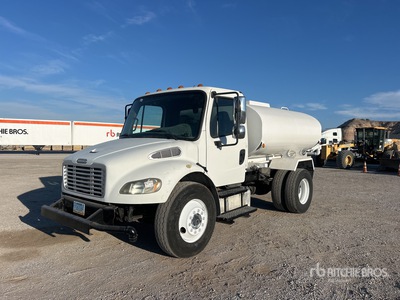 2007 Freightliner M2 106 4x2 Water Truck