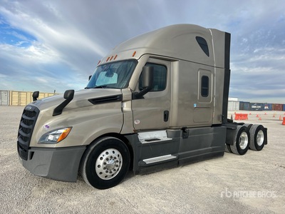 2021 Freightliner Cascadia 126 6x4 T/A Sleeper Truck Tractor