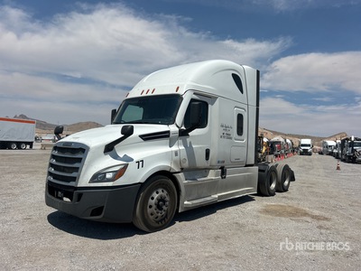 2021 Freightliner Cascadia 126 6x4 T/A Sleeper Truck Tractor