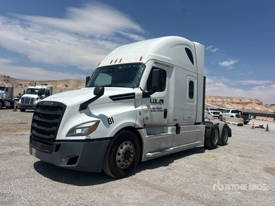 2021 Freightliner Cascadia 126 6x4 Tracteur Routier Couchette