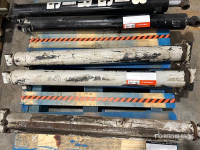 Quantity of (2) Hydraulic Cylinders Partes  Hidráulicas