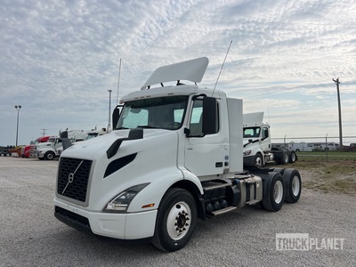 2019 Volvo VNR64300 6x4 T/A Day Cab Truck Tractor