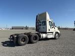 Picture, Right Rear Corner