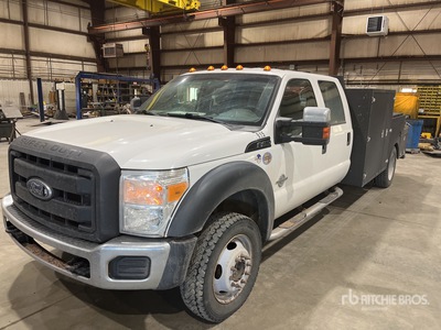 2012 Ford F-450 Crew Cab Camion de service