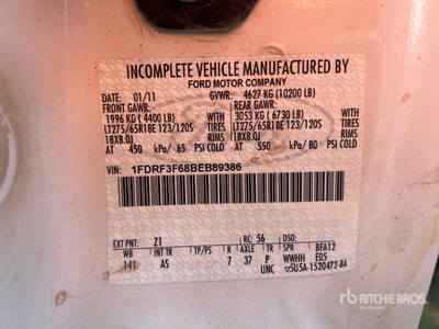 2011 Ford F-350 XL 4x4 Flatbed Truck