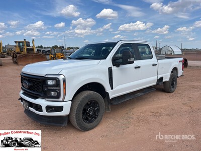 2023 Ford F-250 STX 4x4 Crew Cab Pickup