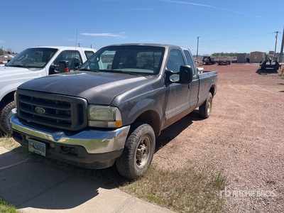 2002 Ford F-250 4x4 Extended Cab Pickup