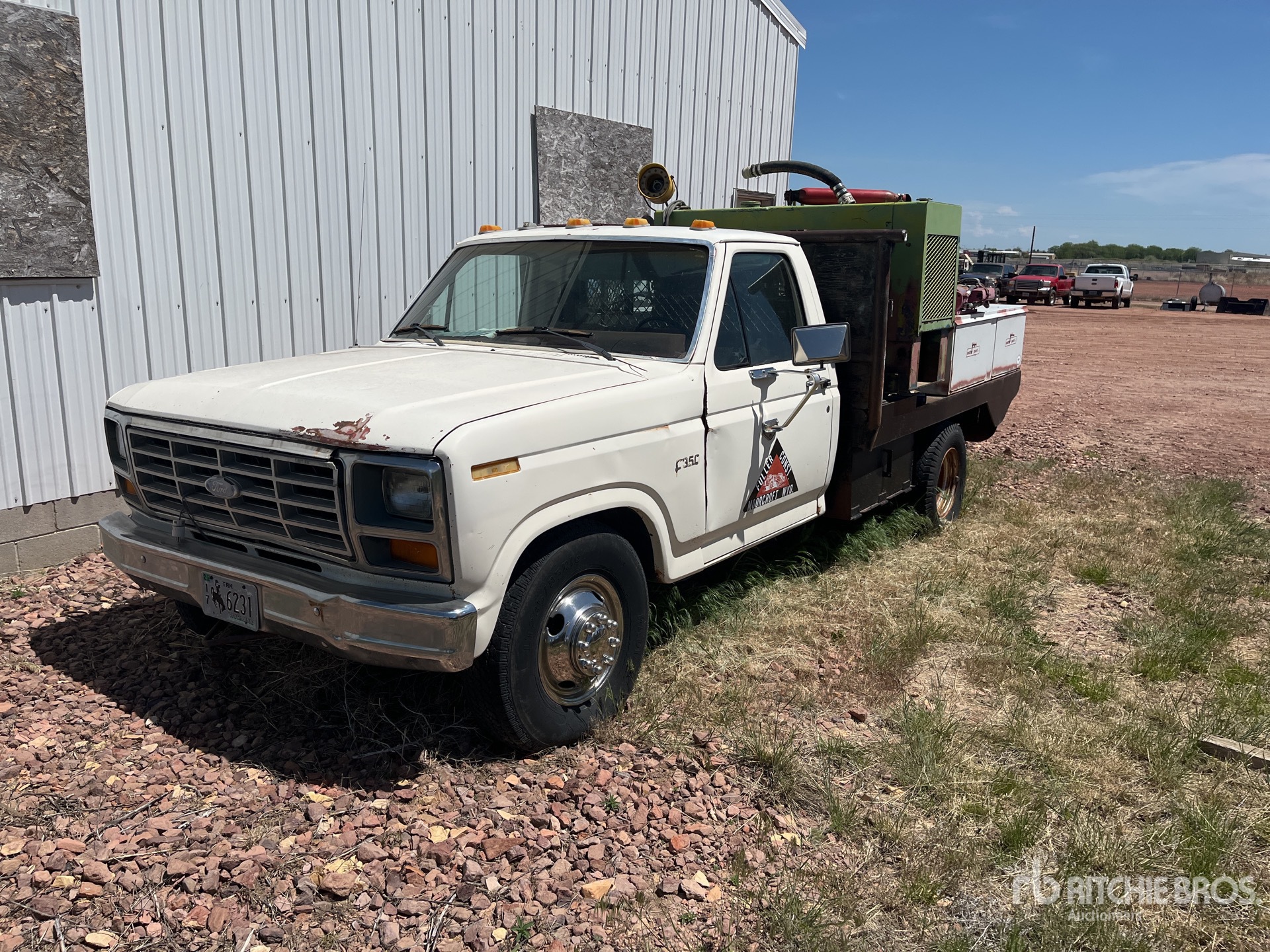 1982 Ford F-350 Wózek spawalniczy