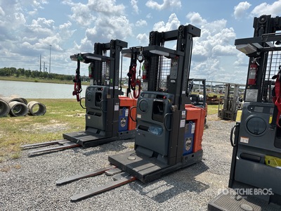 2018 Toyota 7BPUE15 3000 lb Order Picker