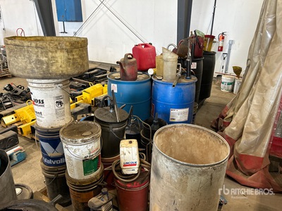 Quantity of Lincoln Air Oil pumps, manual Lube Pumps Lubricant