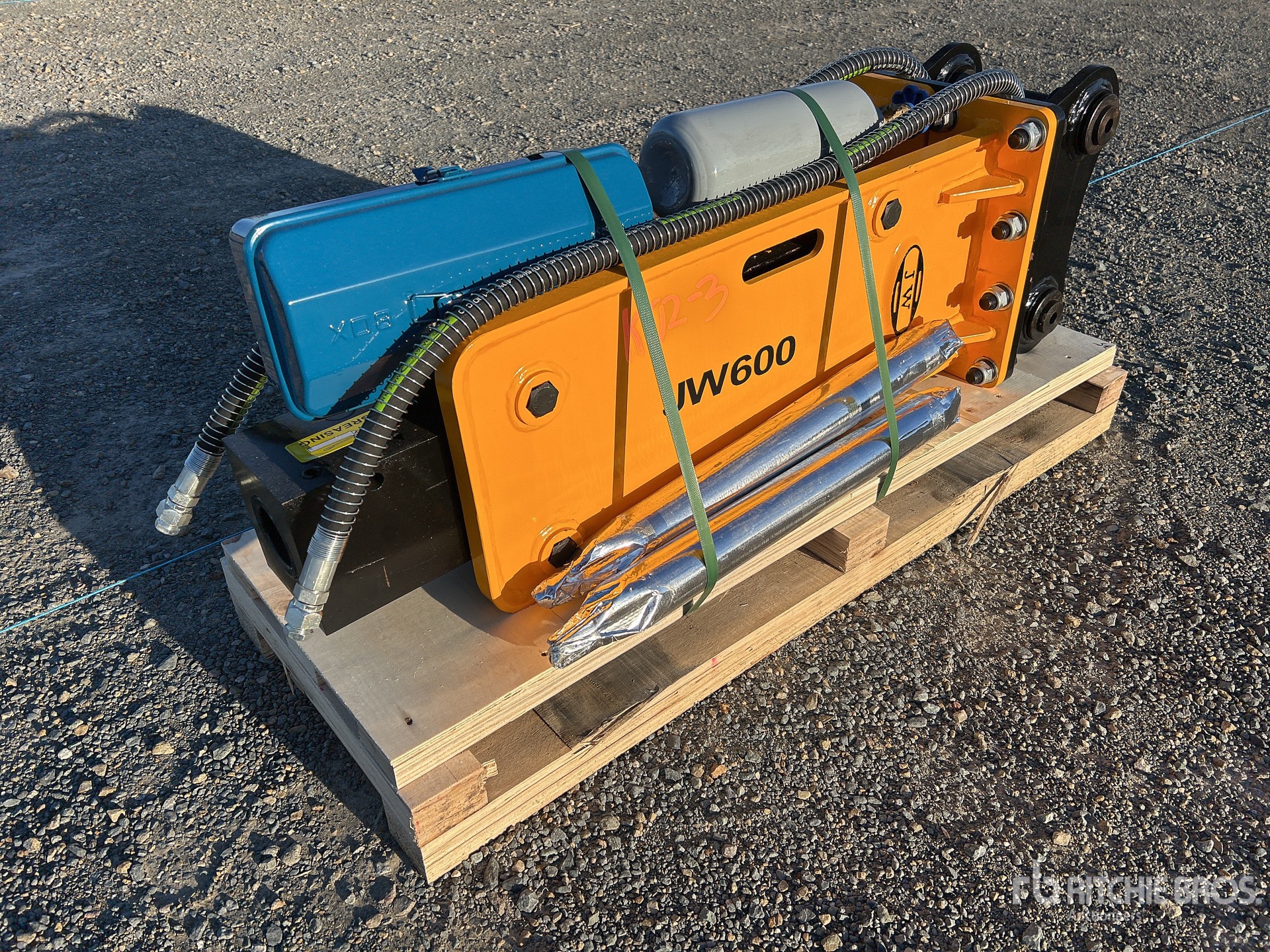 2025 JW JW600 Q/C Hydraulic Breaker - Fits 4 - 7 Ton (Unused)