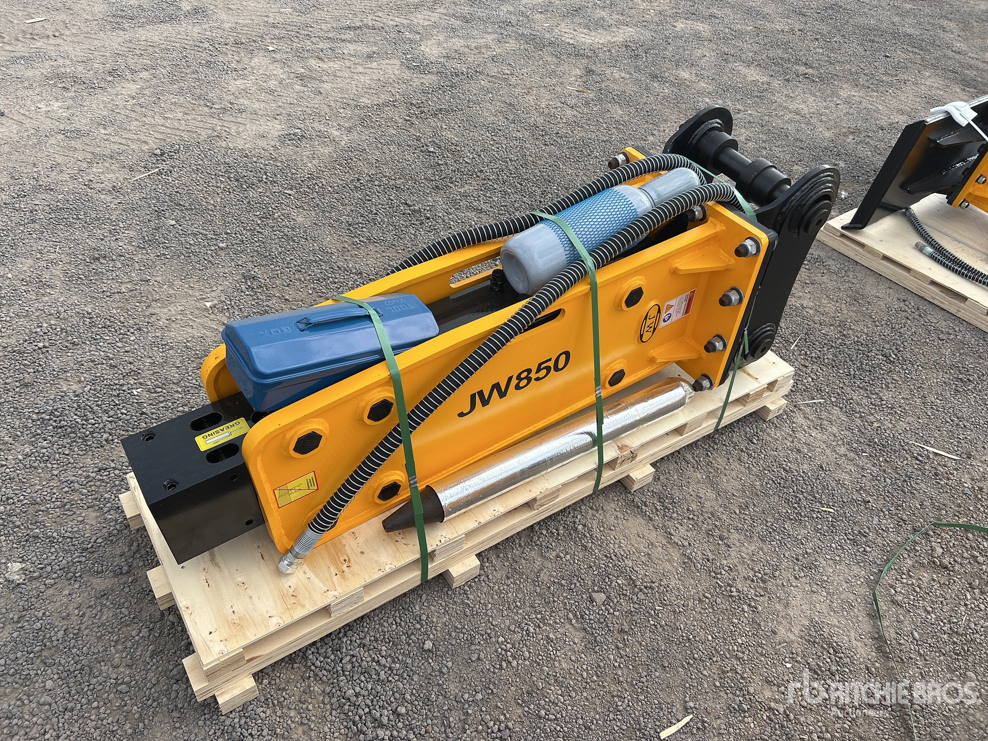 2025 JW JW850 Q/C Concasseur hydraulique - Fits 9-14 Ton (Unused)
