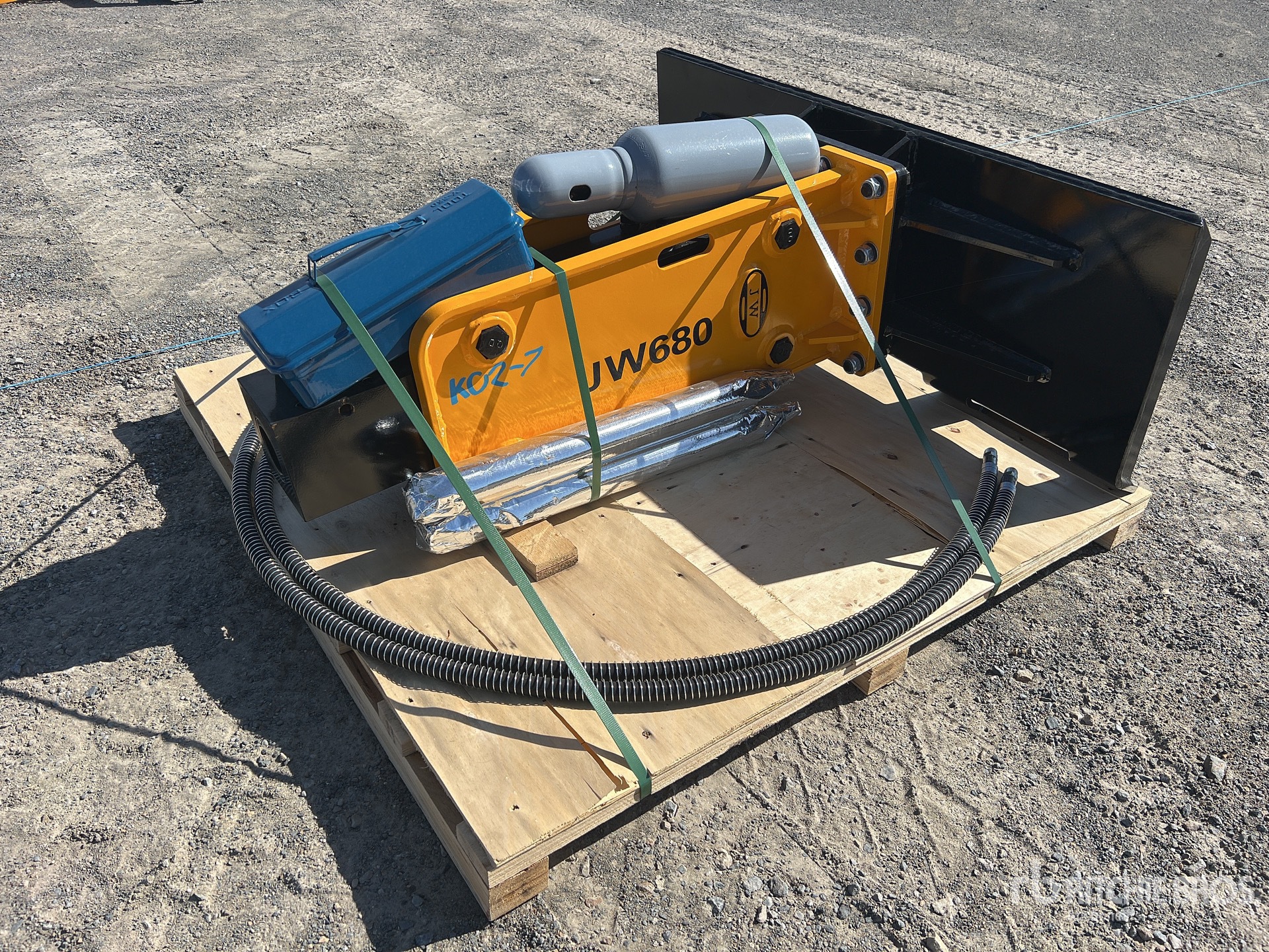 2025 JW JW680 Skid Steer Breaker (Unused)