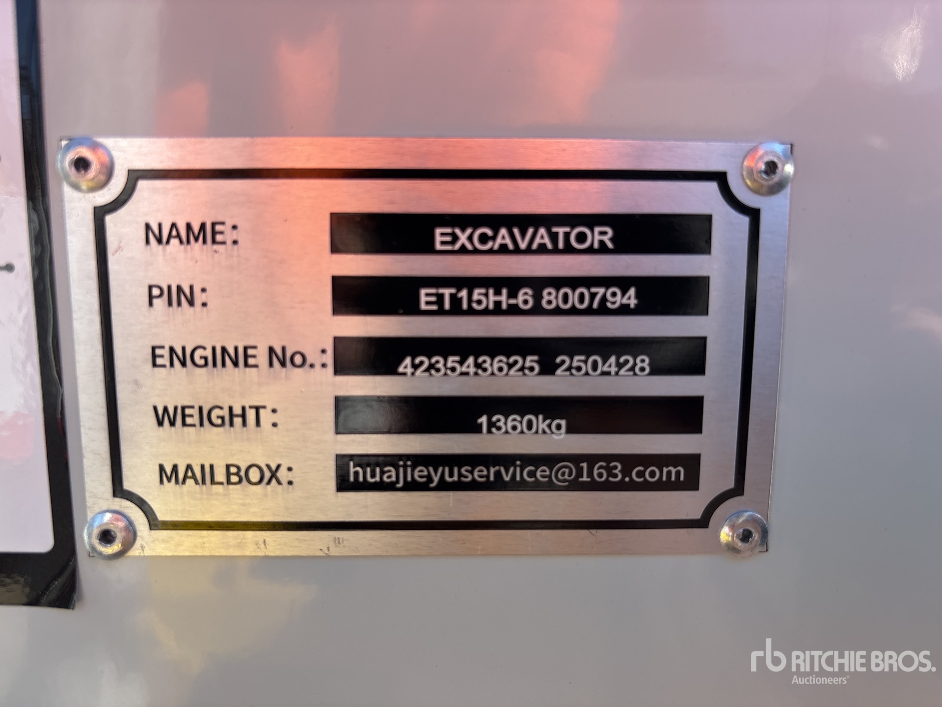 2025 BTTL BTTL15 Mini Excavator (Unused)