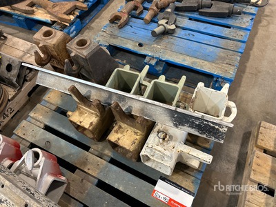 Quantity of Tow Truck High Stand & Receivers