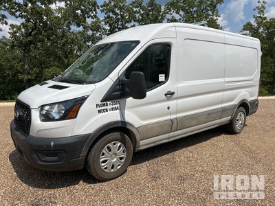 2023 Ford Transit Cargo Van