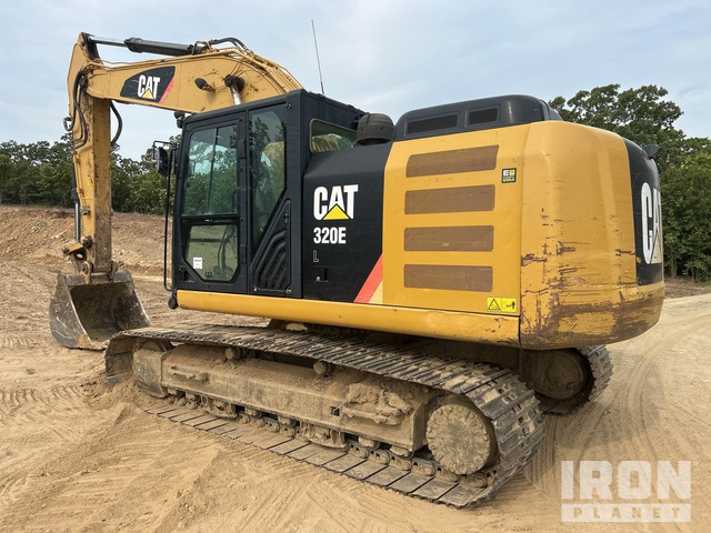 EXCAVADORA 2013 CATERPILLAR 320EL