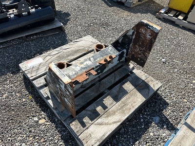 Rear apron for Wrecker