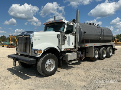 Fruitland on 2011 International 5900i 8x4 Vakuumtankwägen