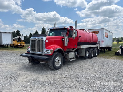 2011 International 5900i Vacuum Tanker Truck