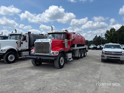 2011 International 5900i Vacuum Tanker Truck