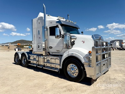 2018 Kenworth T610SAR 6x4 Ciągnik siodłowy T/A z kabiną sypialną