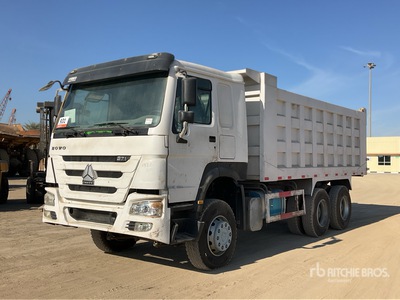 2024 CNHTC Howo 371 6x4 T/A Camión dumper