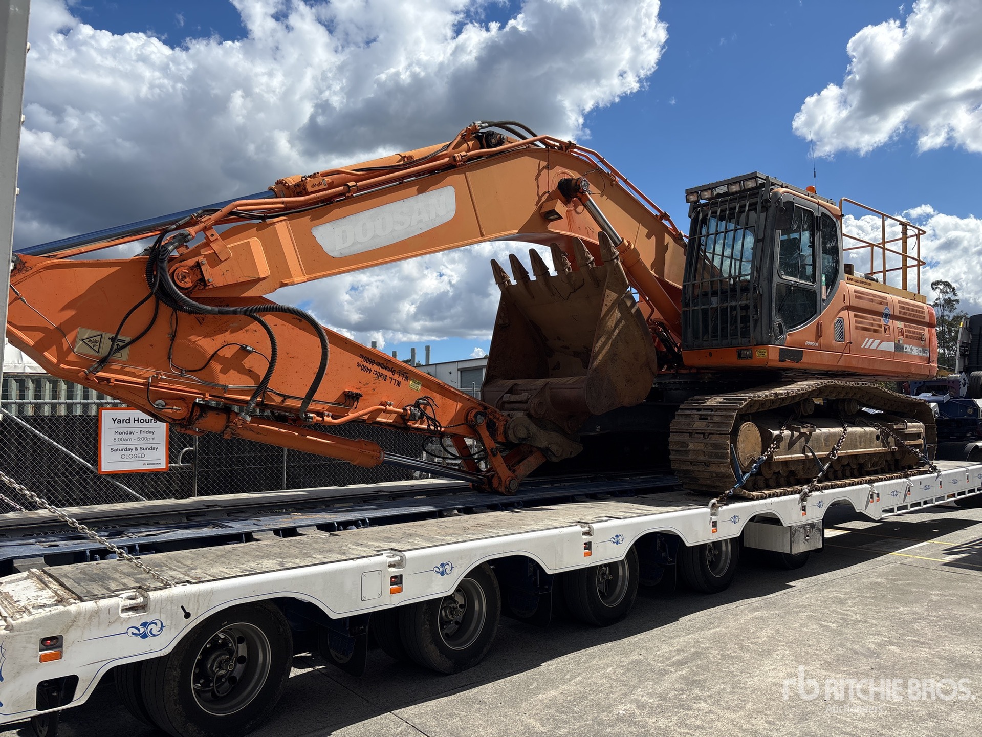2015 Doosan DX380LC-3 Kettenbagger