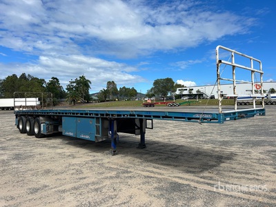 2019 MaxiTrans 13.6 m Tri/A Flatbed Trailer