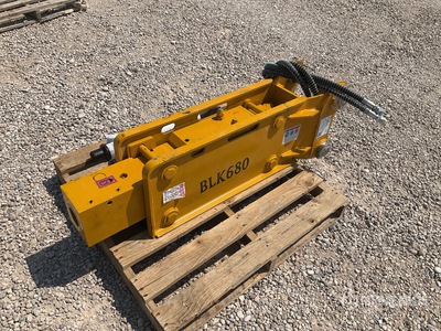 2025 BLK 680 Baggerlader Abbruchhammer (Unused)