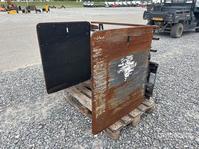 2016 Meyer 3-03106 Reach Truck Appliance Clamp