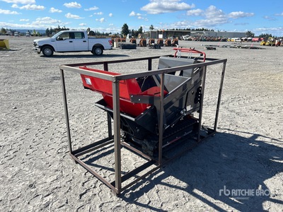 2025 AGT QHT500FL Stand-On Self-Loading Mini Crawler Dumper (Unused)