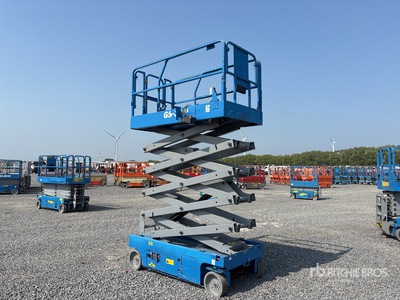 2016 Genie GS3246 Electric Scissor Lift