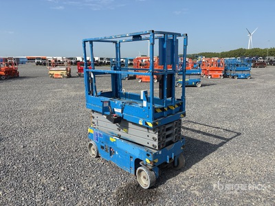 2013 Genie GS1932 Electric Scissor Lift