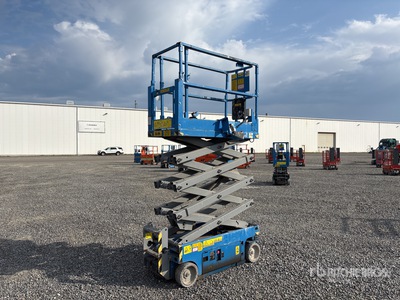 2013 Genie GS1932 Electric Scissor Lift