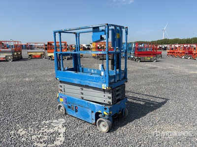 2013 Genie GS1932 Electric Scissor Lift